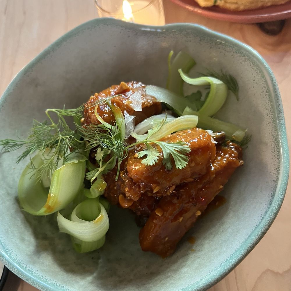 Goosefeather - Kung pao chicken wings - Cantonese Near Me - Tarrytown, New York Goosefeather - Kung pao chicken wings - Cantonese Near Me - Tarrytown, New York
