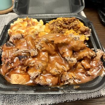 BBQ Boyz - Brisket, mac, and sweet potato casserole - Barbeque Near Me - Orlando, Florida BBQ Boyz - Brisket, mac, and sweet potato casserole - Barbeque Near Me - Orlando, Florida