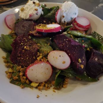 Breakneck Tavern - Roasted beet salad with goat cheese. - Bars Near Me - Mars, Pennsylvania Breakneck Tavern - Roasted beet salad with goat cheese. - Bars Near Me - Mars, Pennsylvania