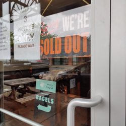 Henry Higgins Boiled Bagels - Sold out? Doesn't seem that way.
