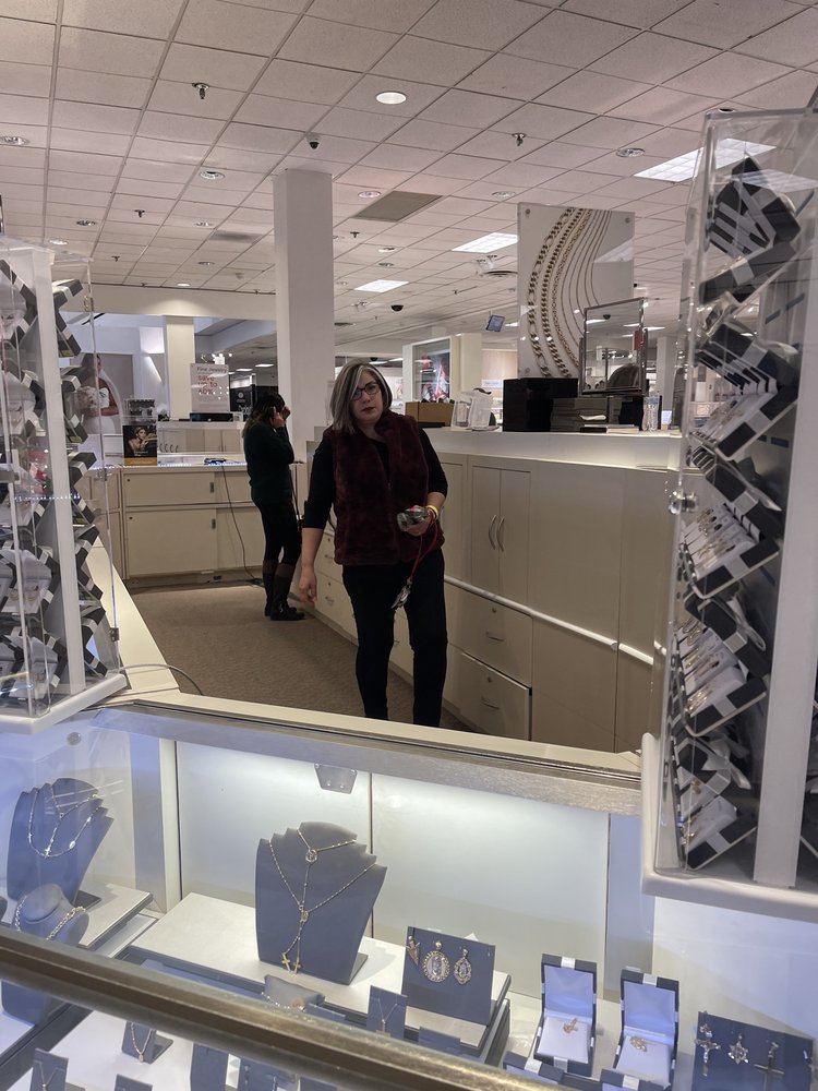 JCPENNEY Updated August 2024 10 Photos 8401 Gateway Blvd W, El