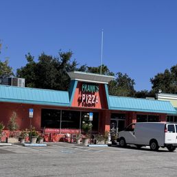 Exterior outside entrance of Frank's Pizza - Dunedin, Florida Exterior outside entrance of Frank's Pizza - Dunedin, Florida