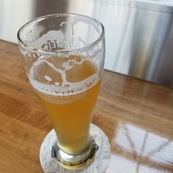 Junction Craft Brewery - Breweries Near Me - Toronto, Ontario Junction Craft Brewery - Breweries Near Me - Toronto, Ontario