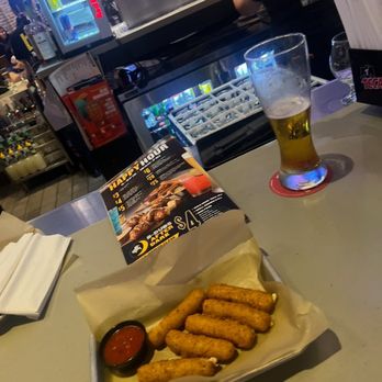 Buffalo Wild Wings - Chicken Wings Near Me - Northridge, California