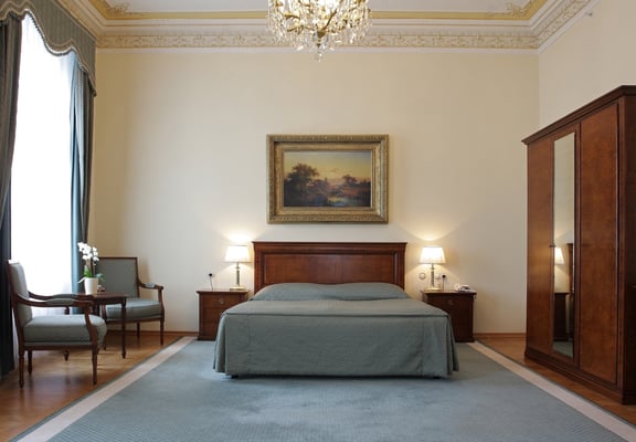 Grandhotel Pupp by null
