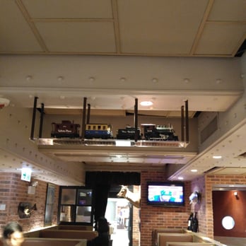 Dan Ryan's Chicago Grill - Decor - American Near Me - Hong Kong, HK