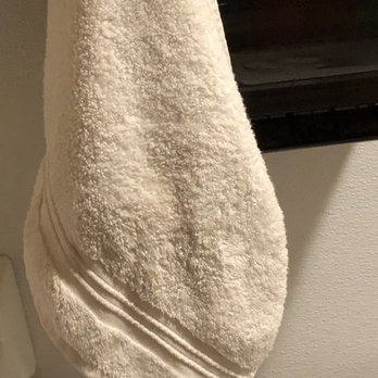 WiFi Wash - Hand towel hanging on the paper towel dispenser. It's black. - Laundry Services Near Me - Cotati, California