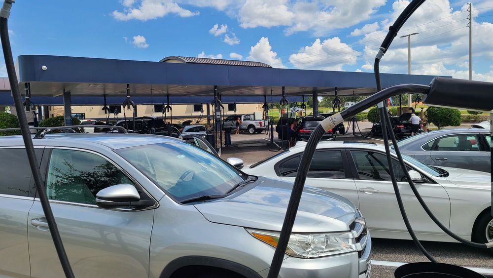 MISTER CAR WASH Updated July 2024 12 Photos & 20 Reviews 17017