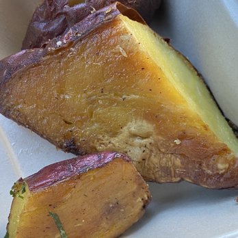 Erewhon - Roasted sweet potatoes from hot bar - Grocery Near Me - Santa Monica, California Erewhon - Roasted sweet potatoes from hot bar - Grocery Near Me - Santa Monica, California