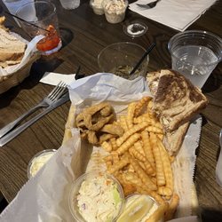 O'Donoghue's Irish Pub