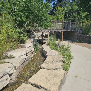 Bison's Bluff - Playgrounds Near Me - Schaumburg, Illinois
