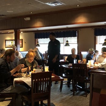 Red Lobster - Interior. - Seafood Near Me - Ann Arbor, Michigan