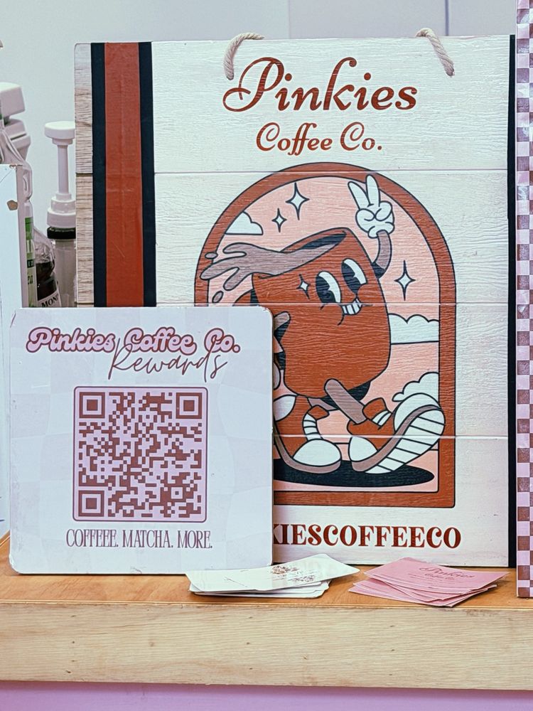 Pinkie’s Coffee Logo