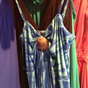 Pineapples Boutique - Beautiful long maxi dresses! - Women's Clothing Near Me - Kapolei, Hawaii Pineapples Boutique - Beautiful long maxi dresses! - Women's Clothing Near Me - Kapolei, Hawaii