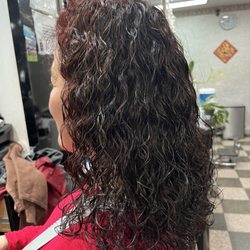 Melody Beauty Salon - Perm with henna coloring