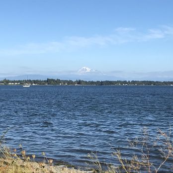Semiahmoo Park - Drayton Harbor and Mt Baker - Hiking Near Me - Blaine, Washington Semiahmoo Park - Drayton Harbor and Mt Baker - Hiking Near Me - Blaine, Washington