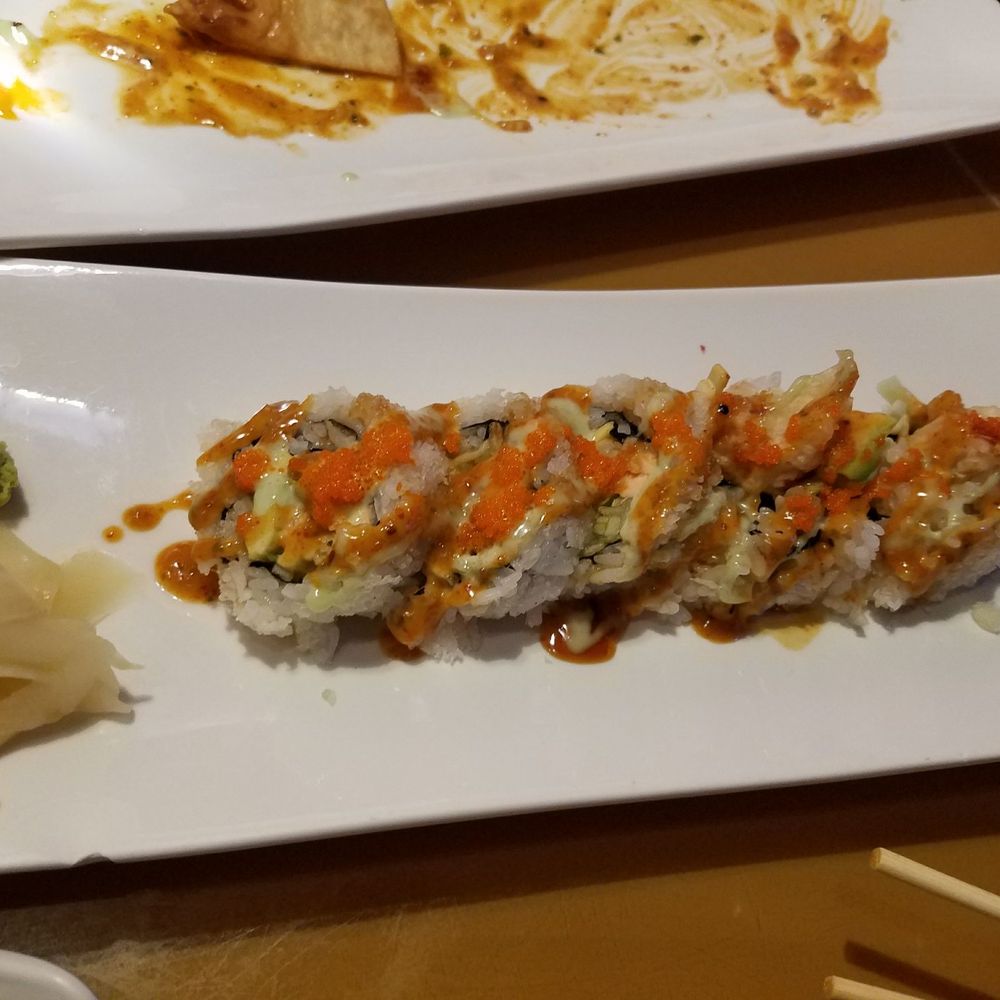 Kinta Sushi - Terminate Sushi Roll - delicious~ - Sushi Bars Near Me - Carol Stream, Illinois