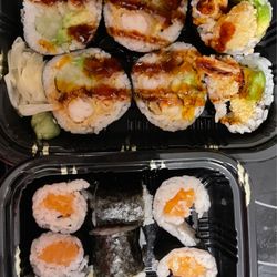 Lin's Asian Bistro - Tempura shrimp roll, Salmon Roll