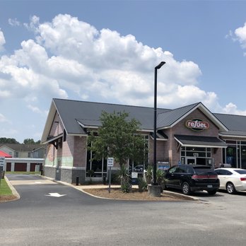 Refuel - Perfect price for gas and a drive-through - Gas Stations Near Me - Goose Creek, South Carolina Refuel - Perfect price for gas and a drive-through - Gas Stations Near Me - Goose Creek, South Carolina