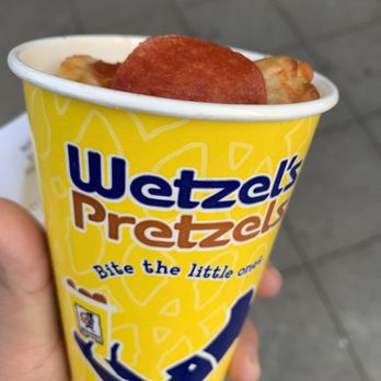 Wetzel's Pretzels - Pizza bites - Pretzels Near Me - Rancho Cucamonga, California Wetzel's Pretzels - Pizza bites - Pretzels Near Me - Rancho Cucamonga, California