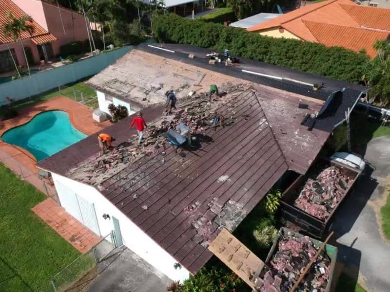 Slide of J&E construction