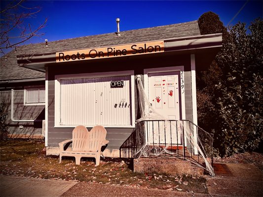 Roots On Pine Salon