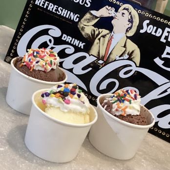 The Corner - Custard - Ice Cream & Frozen Yogurt Near Me - Houston, Missouri