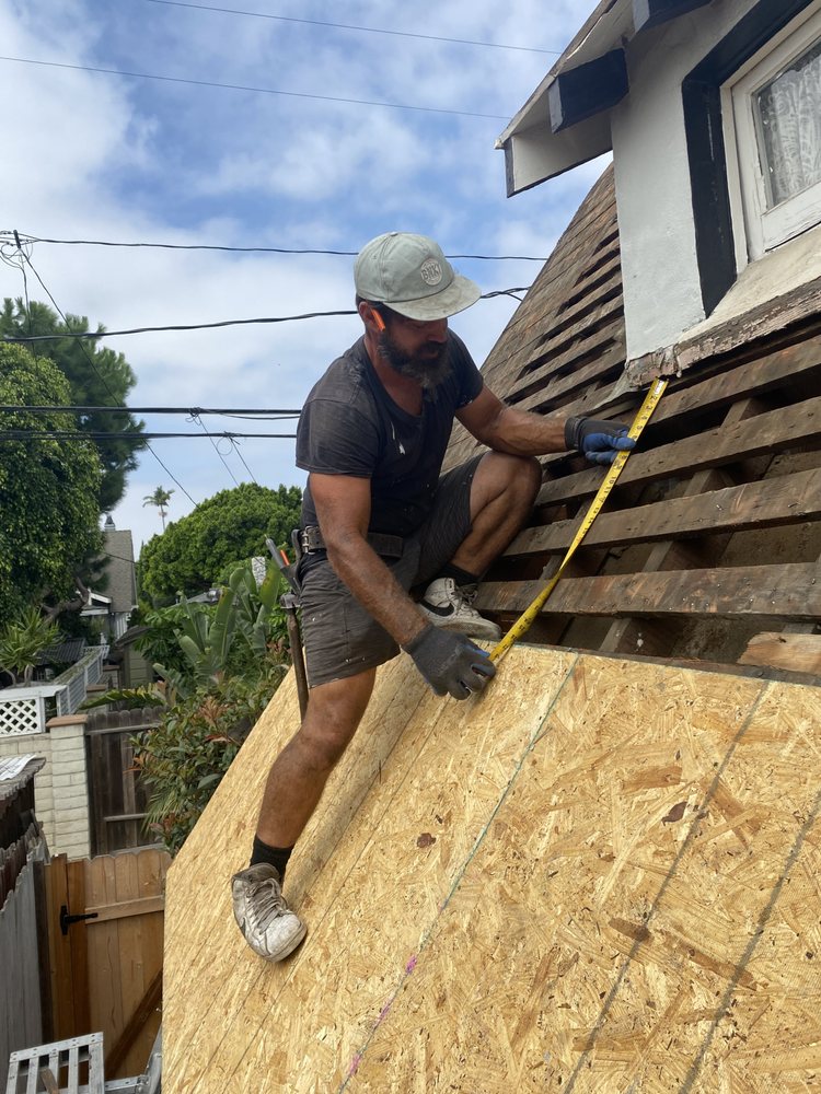 Slide of Ridge Runner Roofing