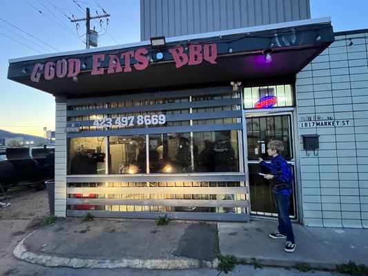 Good Eats "BBQ" Chattanooga by null