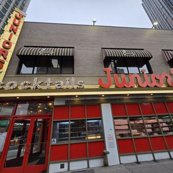 Junior's Restaurant - Outside - Bakeries Near Me - Brooklyn, New York Junior's Restaurant - Outside - Bakeries Near Me - Brooklyn, New York