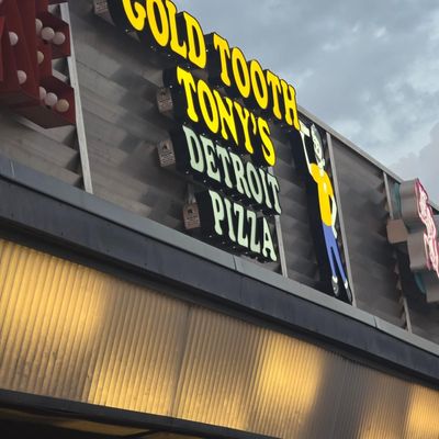 Gold Tooth Tony's Detroit Pizza by null