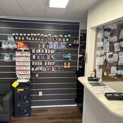 Seatown Locksmith - Picture of shop lobby