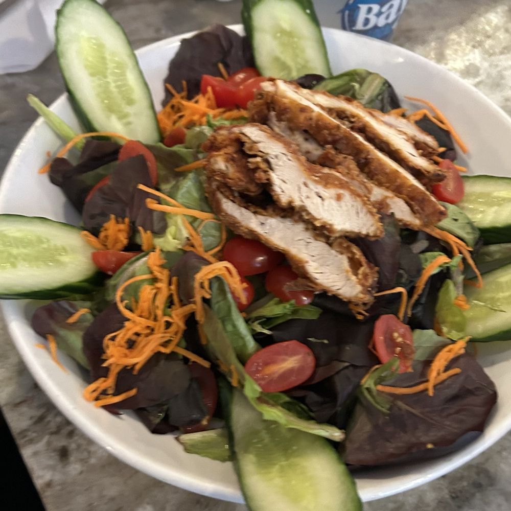 Bay Local Eatery - Deconstructed/customized large house salad with fried chicken - New American Near Me - Virginia Beach, Virginia