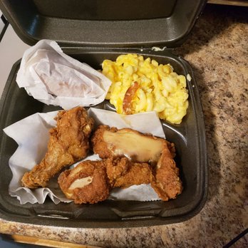 Vonda S Kitchen 459 Photos 409 Reviews Soul Food 183 W Kinney St Newark Nj Restaurant Reviews Phone Number Menu