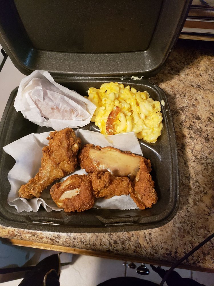 Vonda S Kitchen 459 Photos 408 Reviews Soul Food 183 W Kinney St Newark Nj Restaurant Reviews Phone Number Menu