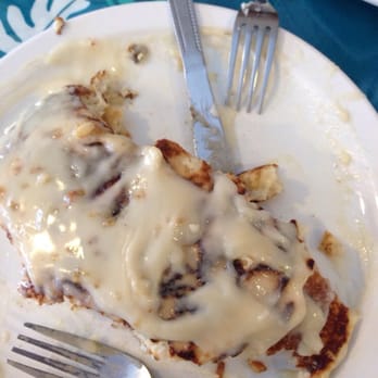 808 Grindz Cafe - Vanilla Macnut pancakes - Cafes Near Me - Lahaina, Hawaii 808 Grindz Cafe - Vanilla Macnut pancakes - Cafes Near Me - Lahaina, Hawaii