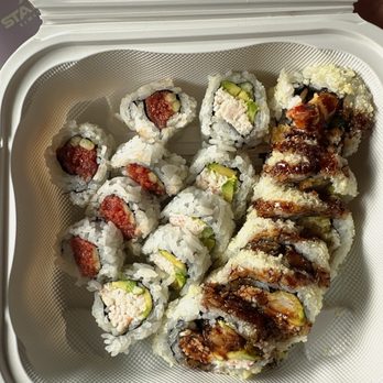 Rolling Rice - E. Maki Combo Plate - comes with a drink also. So good! - Sushi Bars Near Me - Rancho Cucamonga, California Rolling Rice - E. Maki Combo Plate - comes with a drink also. So good! - Sushi Bars Near Me - Rancho Cucamonga, California