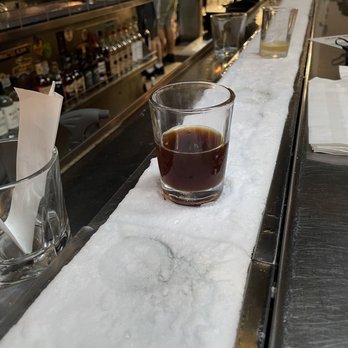 Maui Brewing - This bar has a icy rail to set your beers on. It's like a light layer of snow to frost your suds! - Brewpubs Near Me - Lahaina, Hawaii