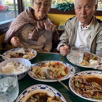 Koong Thong Thai Cuisine - Thai Near Me - Auburn, Washington