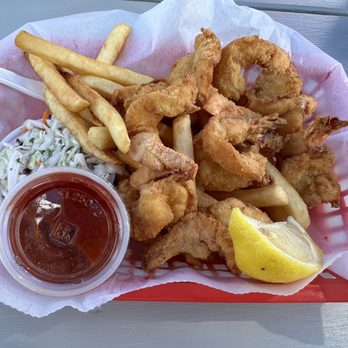 Bill's Seafood Restaurant - Shrimp Platter - Seafood Near Me - Westbrook, Connecticut Bill's Seafood Restaurant - Shrimp Platter - Seafood Near Me - Westbrook, Connecticut
