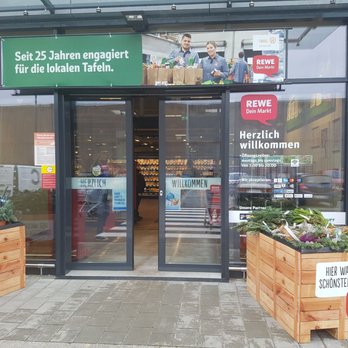 Rewe - Eingang - Discount Store Near Me - Poing, BY