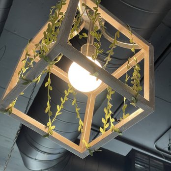 Onit Cafe - Love the light fixtures!! 1/8/22 - Coffee & Tea Near Me - Federal Way, Washington Onit Cafe - Love the light fixtures!! 1/8/22 - Coffee & Tea Near Me - Federal Way, Washington