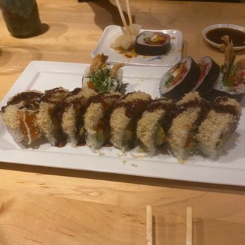 Yumi Sushi Bar - Crunchy roll - Japanese Near Me - Saint Paul, Minnesota