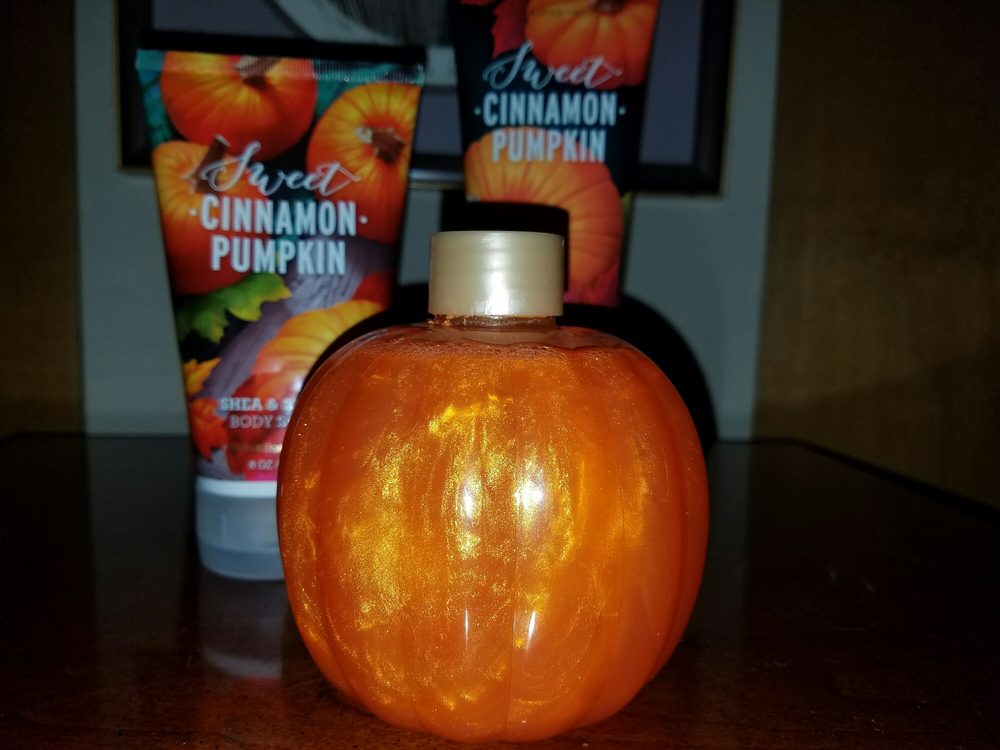 BATH & BODY WORKS Updated September 2024 8155 Factory Shops Blvd NW