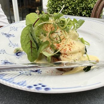 Restaurant PUK - open-faced smoked salmon sandwich w poached egg - Danish Near Me - Copenhagen, 84 Restaurant PUK - open-faced smoked salmon sandwich w poached egg - Danish Near Me - Copenhagen, 84