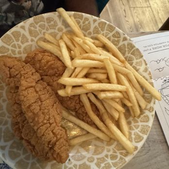 The Hampton Social - Kid chicken tender - Seafood Near Me - Dallas, Texas The Hampton Social - Kid chicken tender - Seafood Near Me - Dallas, Texas