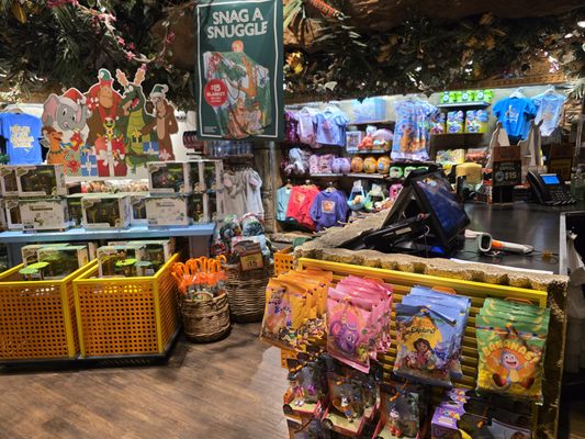 Rainforest Cafe by null