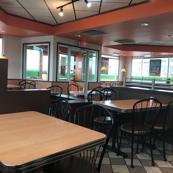 A&W - dining area - Burgers Near Me - Edmonton, Alberta A&W - dining area - Burgers Near Me - Edmonton, Alberta