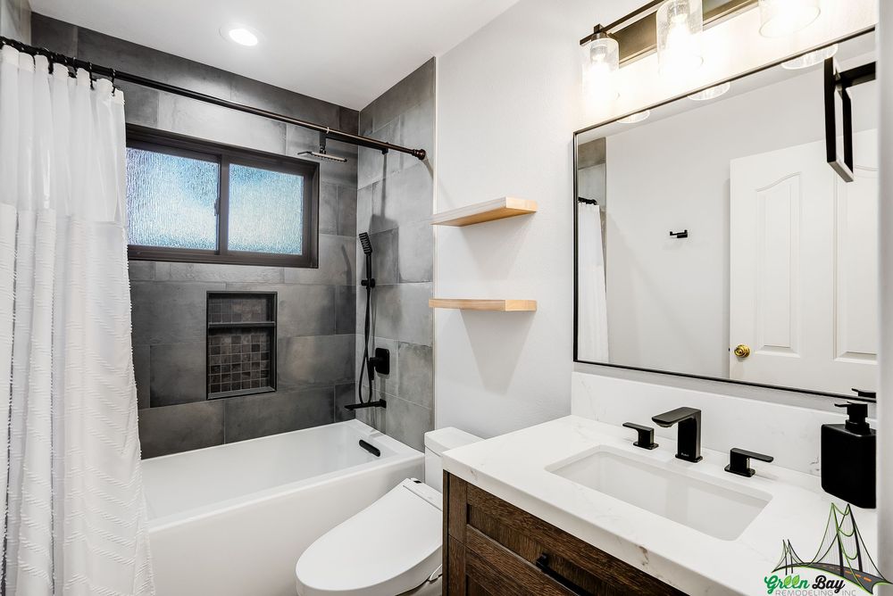 Slide of Green Bay Remodeling