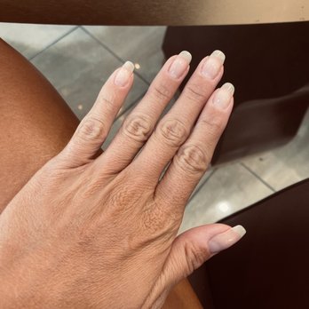 Gloss Nail Bar - Nail Salons Near Me - Memphis, Tennessee